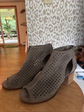 Dirty Laundry Taupe Perforated Suede Peep-Toe Block Heel Boots